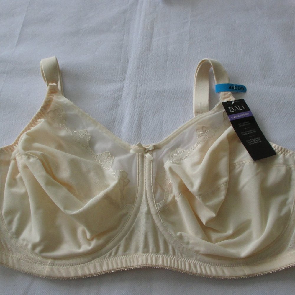 NWT - BALI Classic Support Full Coverage bra - sz 44DDD